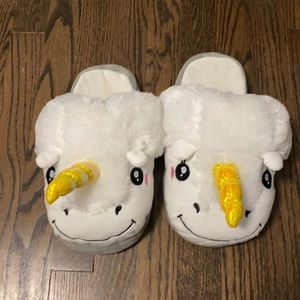 Fuzzy Unicorn slippers adult size 9
